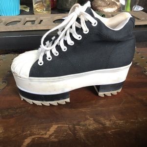 JEFFREY CAMPBELL SIZE 8 PLATFORM SNEAKERS